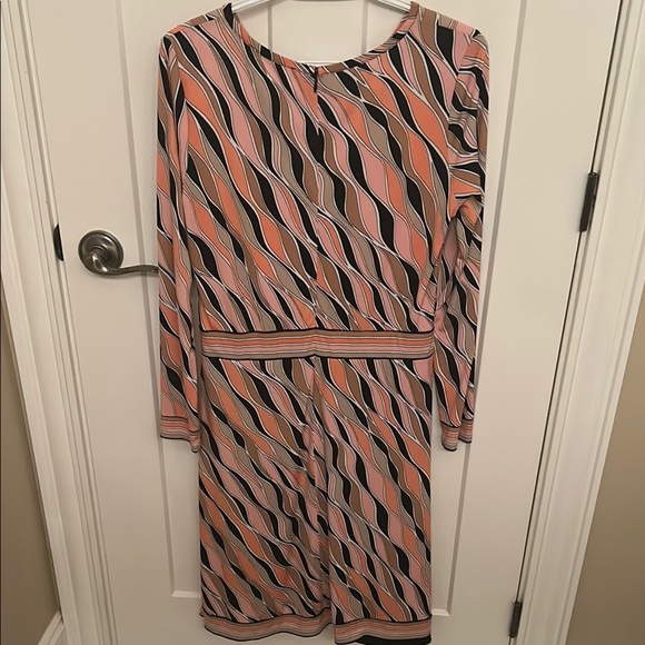 MICHAEL Michael Kors Coral and Black Lined Dress Long Sleeve, size M - Picture 6 of 6